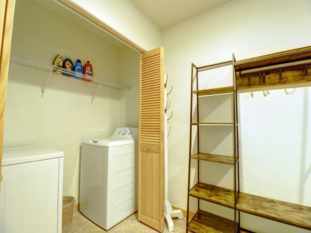 101 Lodge at Riverbend Vacation Rental in Colorado - RedAwning