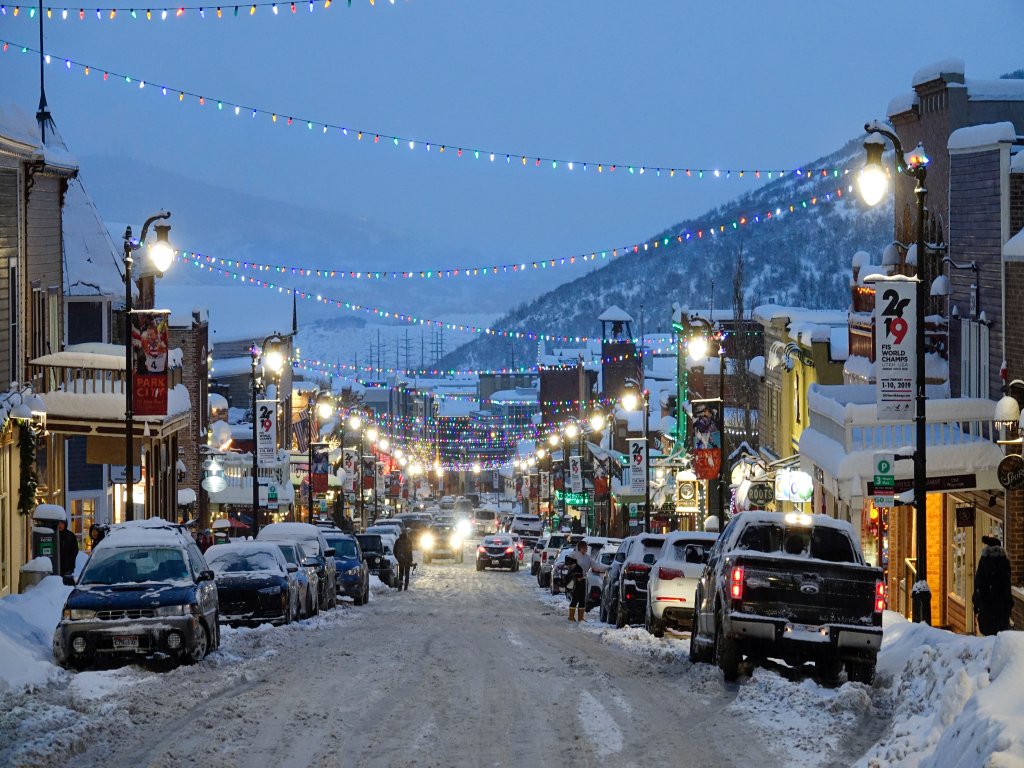 Luxury Ski In Ski Out Condo Kings Crown Vacation Rental in Park City - RedAwning