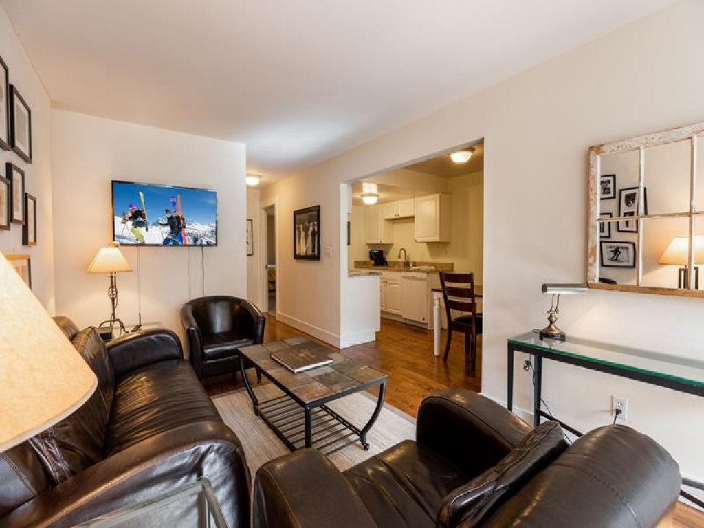Vail Trails Condo, 3 Min to Riva Bahn & Gold Peak Vacation Rental in Vail - RedAwning