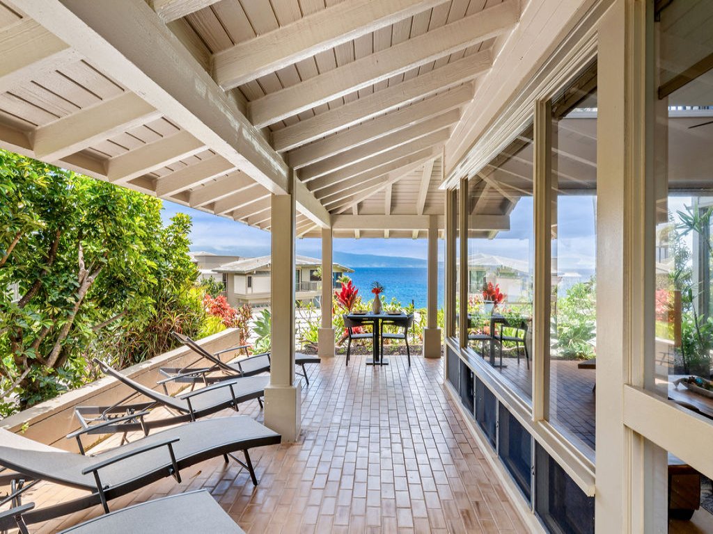 Kapalua Bay Vill 23G1 Ocean front 1 BD/1BA Vacation Rental in Lahaina - RedAwning