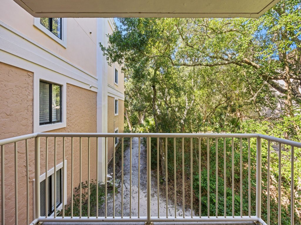 Pool View Condo with Access to Walking or Biking Pathway Throughout Amelia Island Plantation Vacation Rental in Fernandina Beach - RedAwning