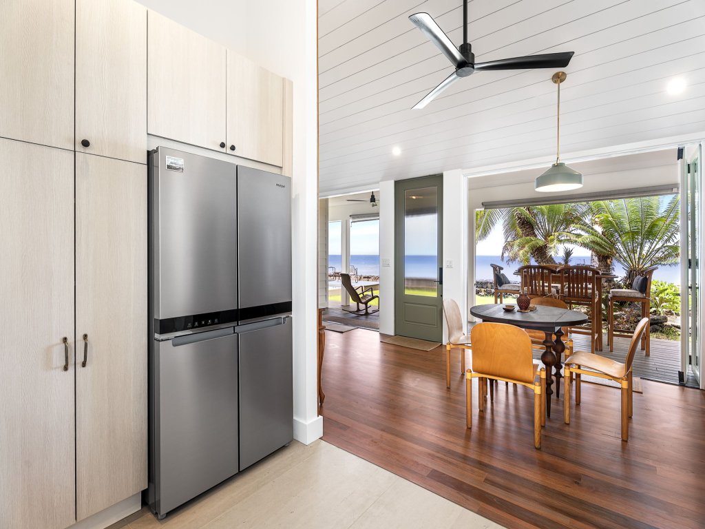 Hale Ona Loa Vacation Rental in Kailua Kona - RedAwning