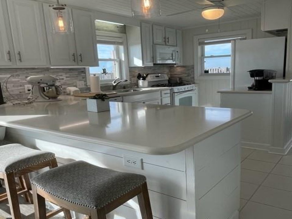 Meant To Be / 743 Ocean Blvd. West Vacation Rental in Holden Beach - RedAwning
