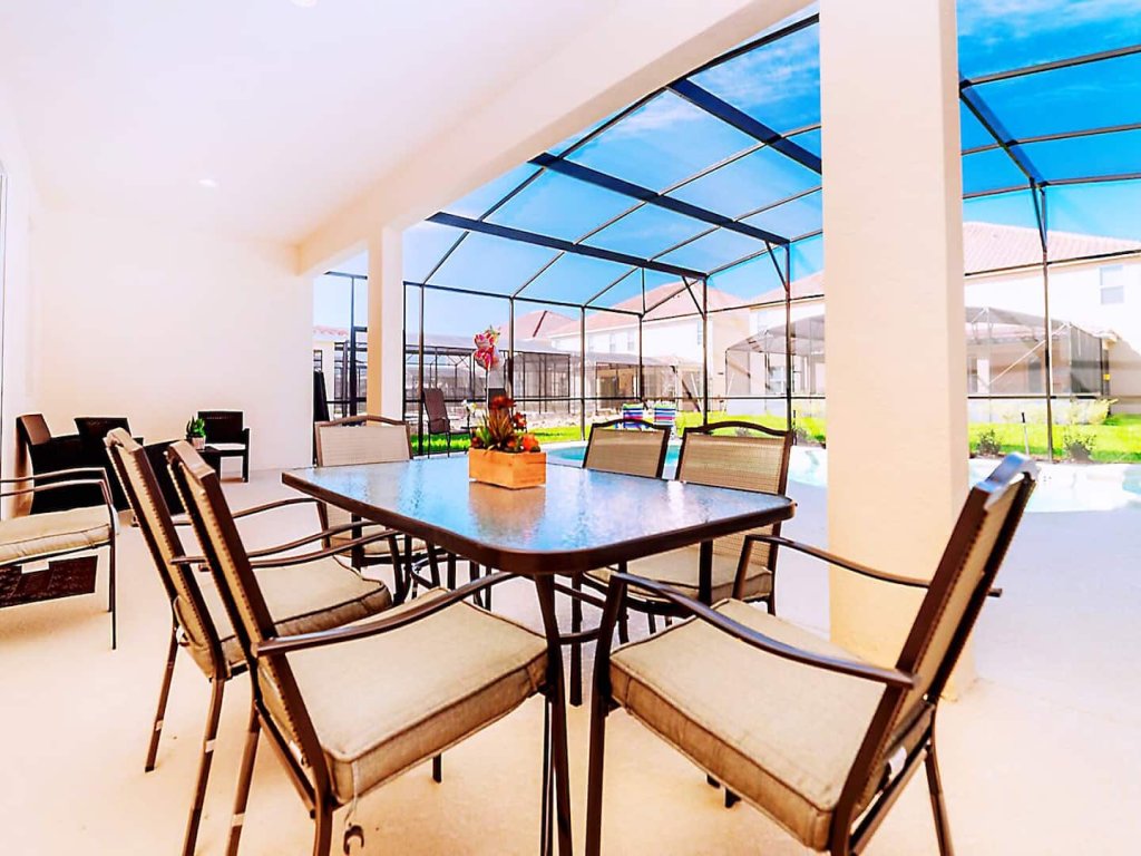 Amazing Dream Solterra Villa near DISNEY! CLUB/POOL/SPA/11BR Vacation Rental in Davenport - RedAwning