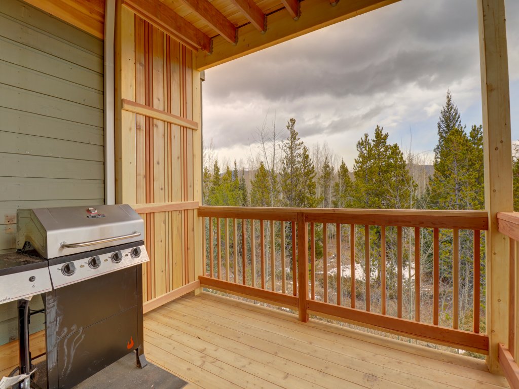 Prospect Point 3Br+Den 3.5Ba Vacation Rental in Colorado - RedAwning