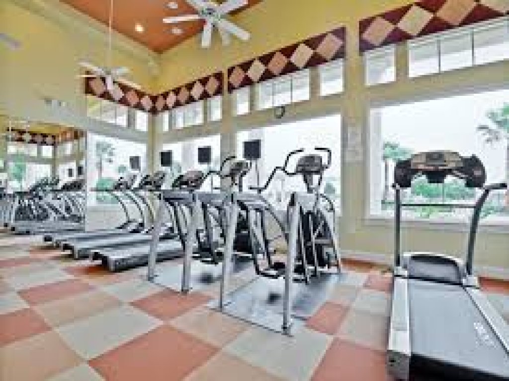 Welcome to Briar Rose our 4 bedroom pool home. Vacation Rental in Davenport - RedAwning