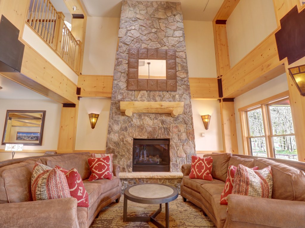 Spacious Copper Springs Condo Surrounded by Beautiful Views - CS431 Vacation Rental in Copper Mountain - RedAwning