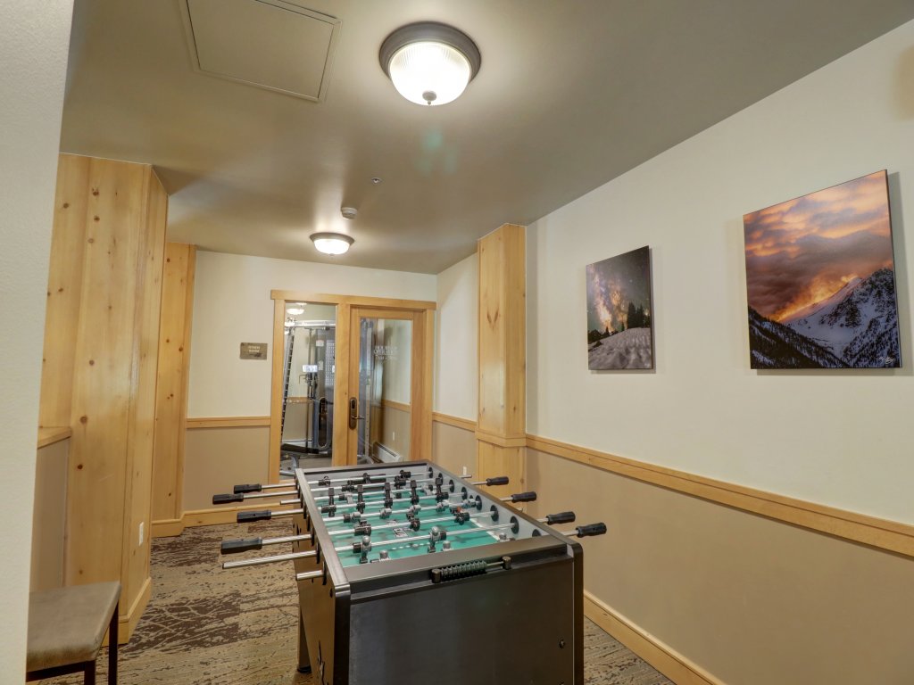 Spacious Copper Springs Condo Surrounded by Beautiful Views - CS431 Vacation Rental in Copper Mountain - RedAwning