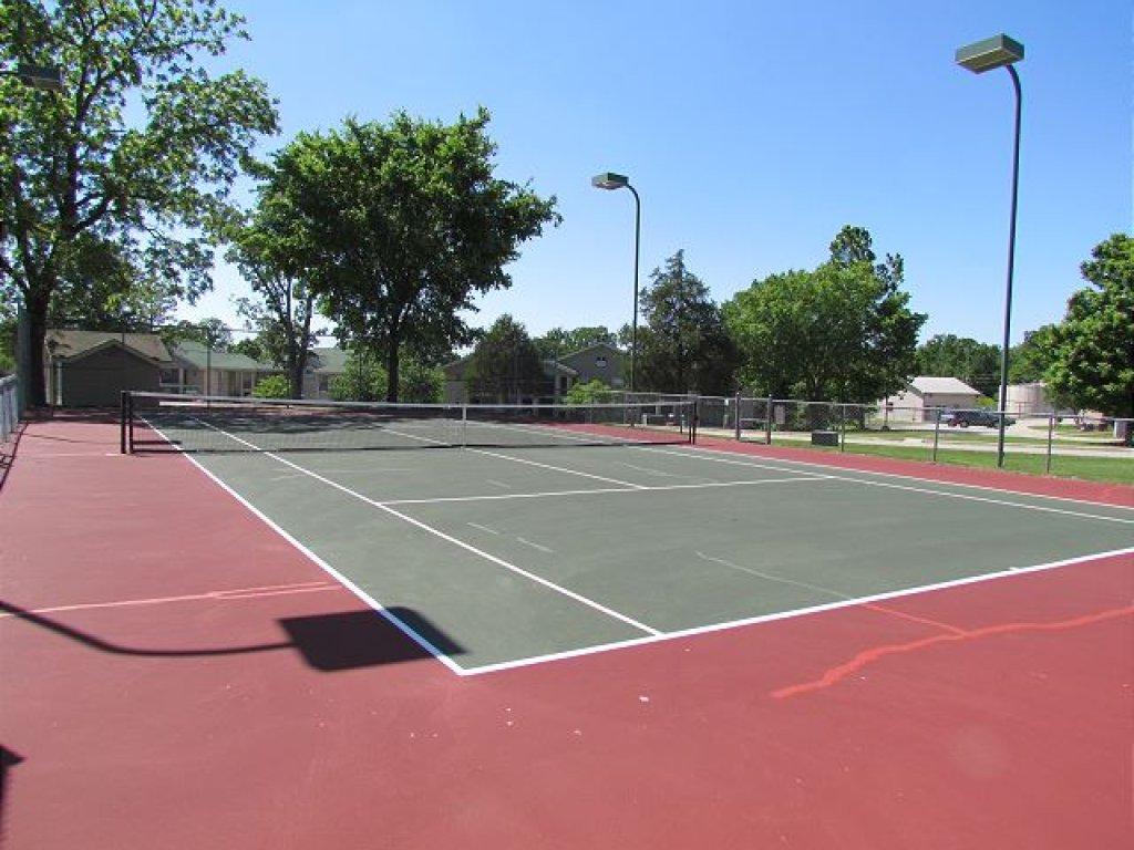 HHL-G10 -Fairway Heights Vacation Rental in Branson - RedAwning