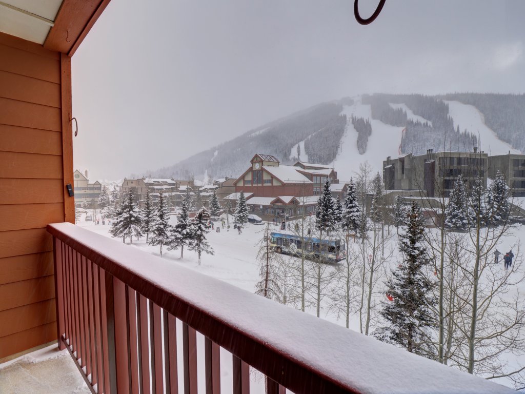 Copper Springs Condo with Panoramic Mountain Views - CS331 Vacation Rental in Copper Mountain - RedAwning