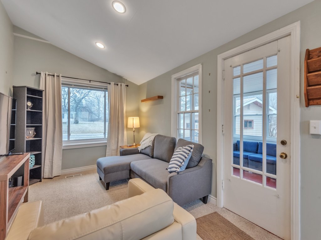 Amazing Lakefront Retreat On Long Lake! Vacation Rental in Michigan - RedAwning