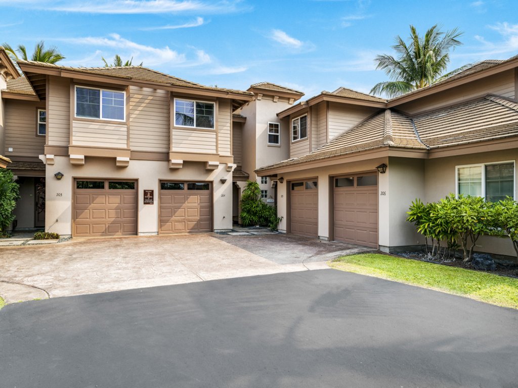 Colony Villas at Waikoloa Beach Resort 204 Vacation Rental in Hawaii - RedAwning