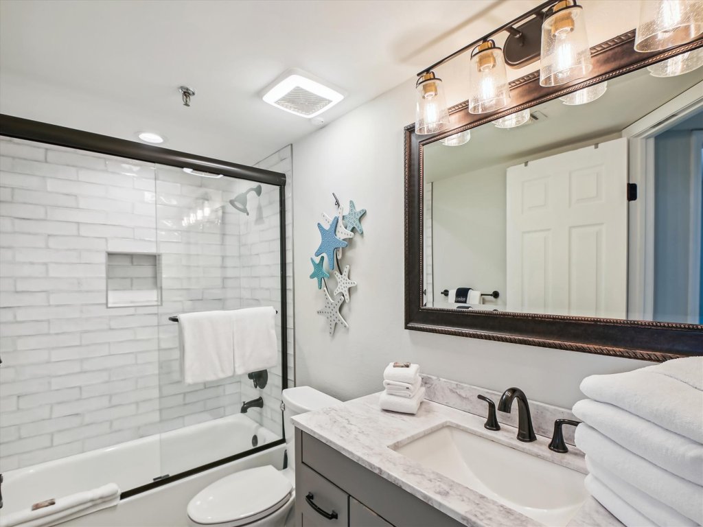 Inlet Reef 619 is a  Stunning Sunset View 3 bedroom Vacation Rental in Destin - RedAwning
