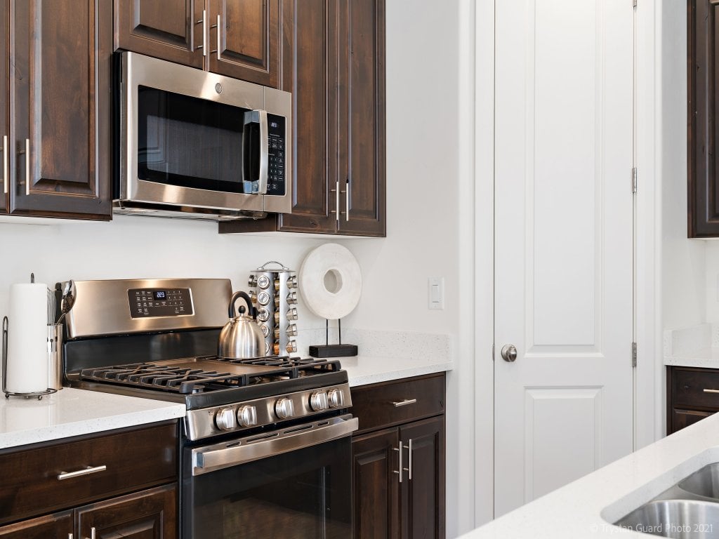 Le Blanc 365 Vacation Rental in Utah - RedAwning