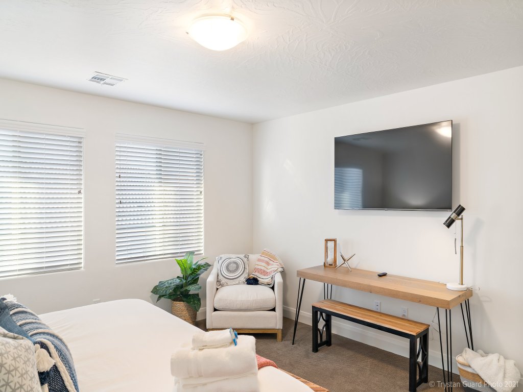 Le Blanc 365 Vacation Rental in Utah - RedAwning