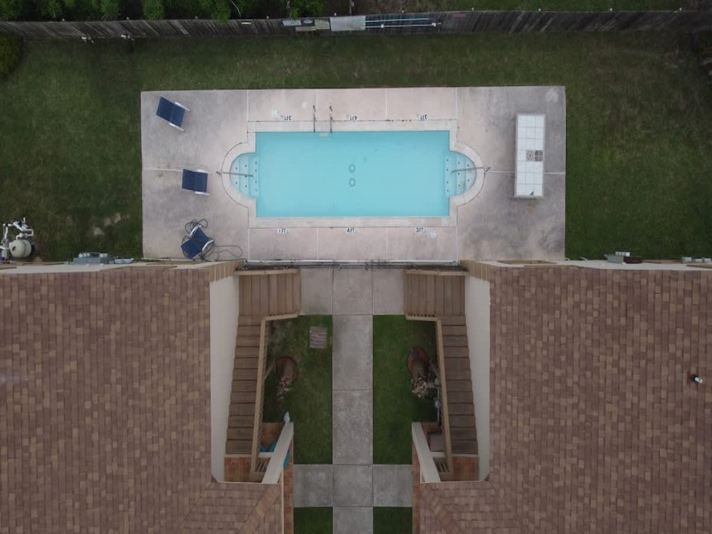 EZ Walk to Beach " Modern 2 bedroom " Sleeps Many Vacation Rental in South Padre Island - RedAwning