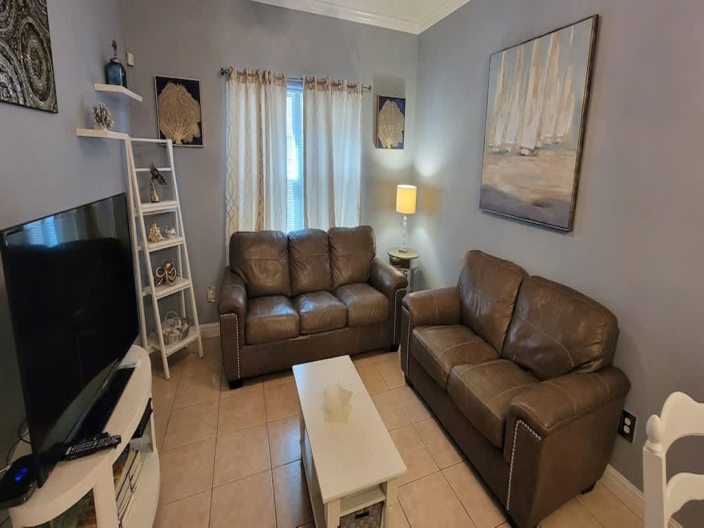 EZ Walk to Beach " Modern 2 bedroom " Sleeps Many Vacation Rental in South Padre Island - RedAwning