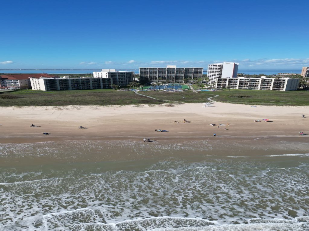 * Heated Pool * Sleeps Many Beachfront Resort Vacation Rental in South Padre Island - RedAwning