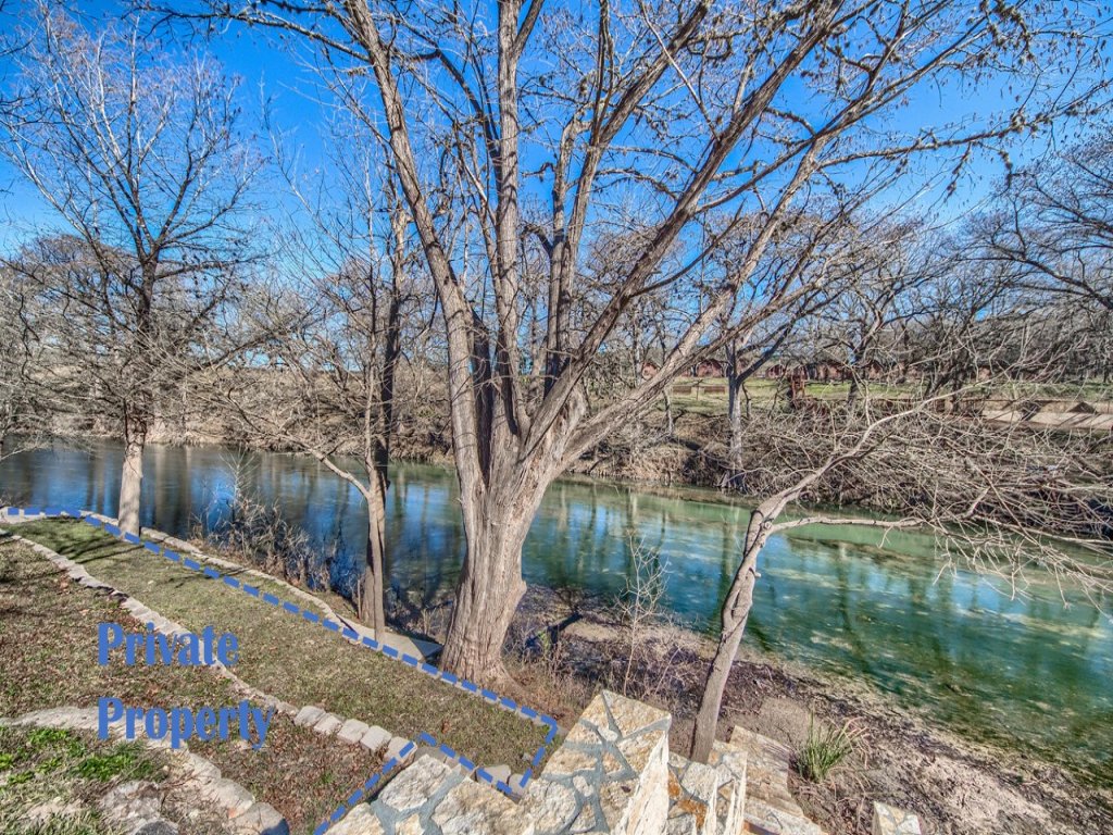 PRD 2485 Ponderosa Twins Vacation Rental in New Braunfels - RedAwning