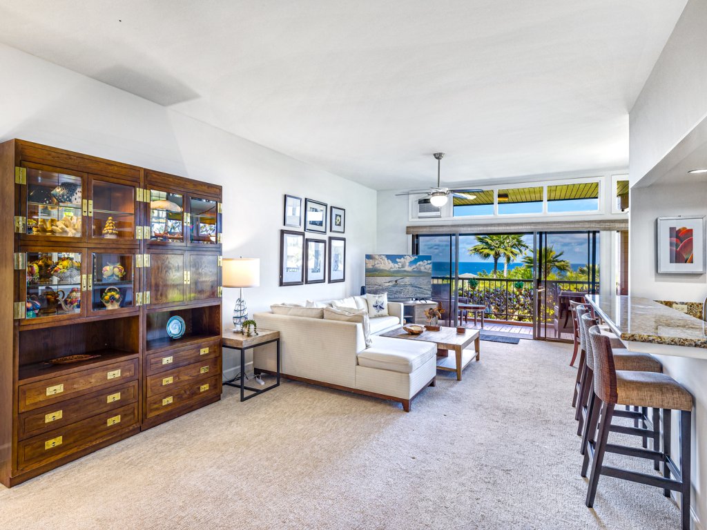 Kapalua Ridge Villa 1013 Ocean View Vacation Rental in Lahaina - RedAwning