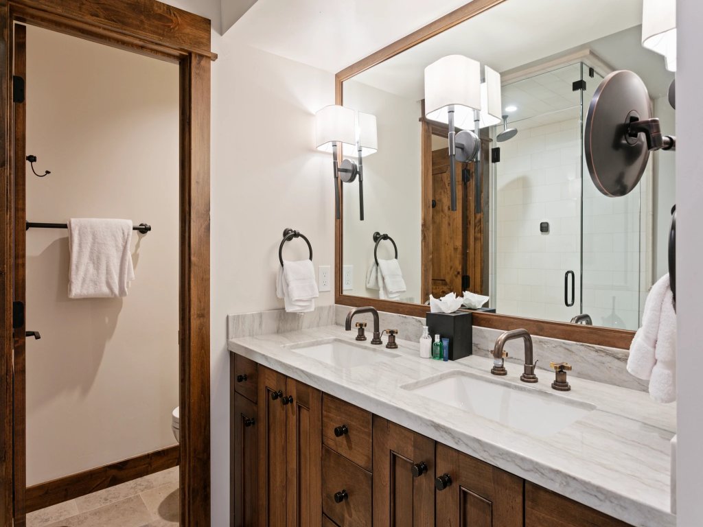 Stag Lodge at Deer Valley Resort - Four Bedroom Residence with Loft and Spa #29 Vacation Rental in Park City - RedAwning