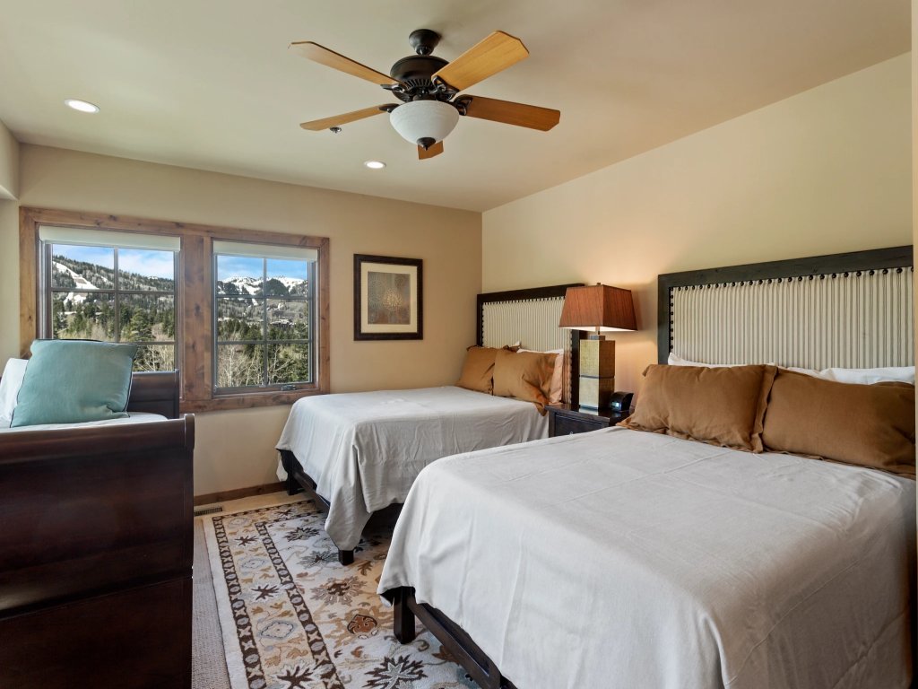 Stag Lodge at Deer Valley Resort - Three Bedroom Residence with Spa #13 Vacation Rental in Park City - RedAwning