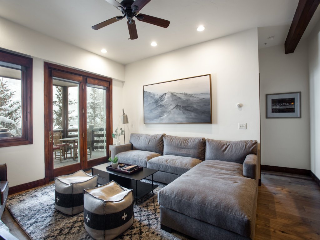 Trail's End Lodge at Deer Valley Resort - Two Bedroom Residence with Spa #403 Vacation Rental in Park City - RedAwning