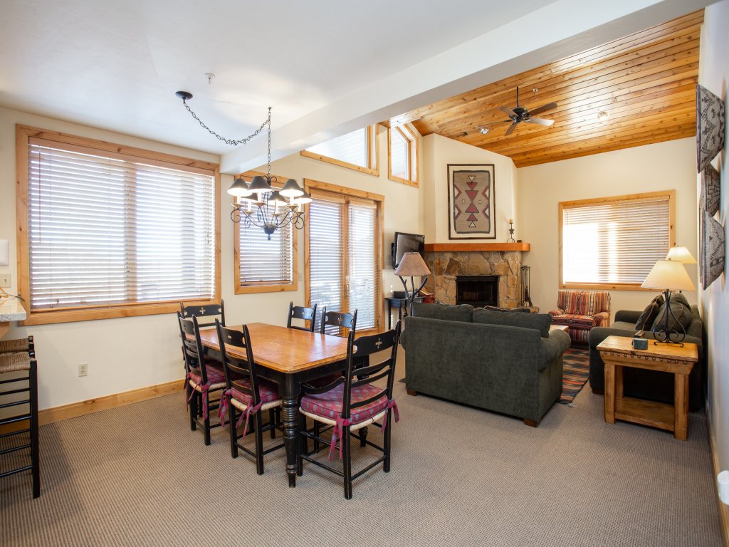 Trail's End Lodge at Deer Valley Resort - One Bedroom Residence with Spa #305 Vacation Rental in Park City - RedAwning