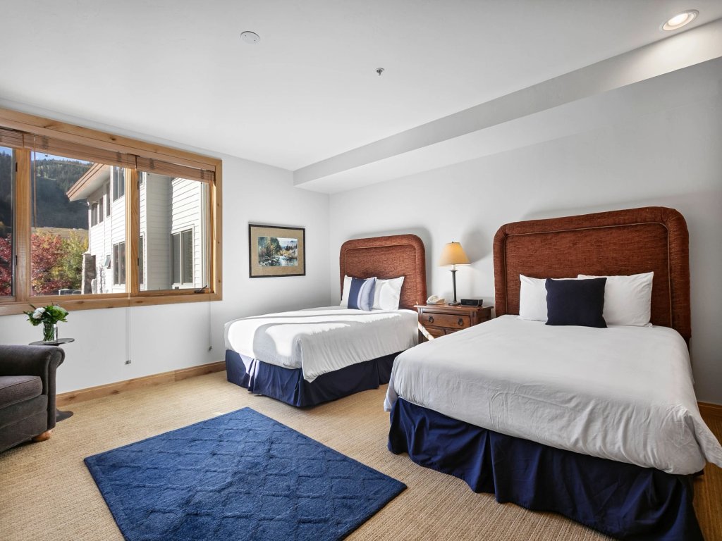 Trail's End Lodge at Deer Valley Resort - Two Bedroom Residence with Spa #201 Vacation Rental in Park City - RedAwning