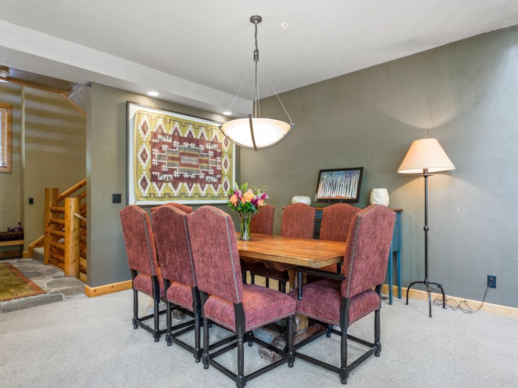 Trail's End Lodge at Deer Valley Resort - Four Bedroom Residence with Spa #12 Vacation Rental in Park City - RedAwning