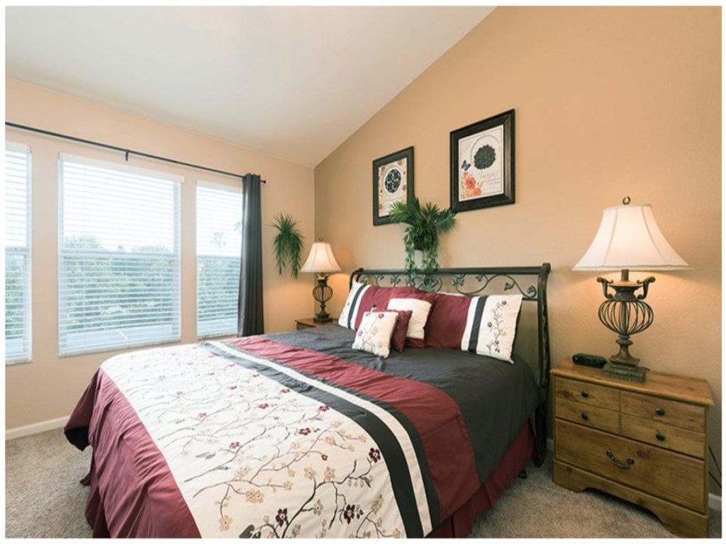 Three BR * 2 Miles to Disney, pool, free WiFi  Vacation Rental in Kissimmee - RedAwning