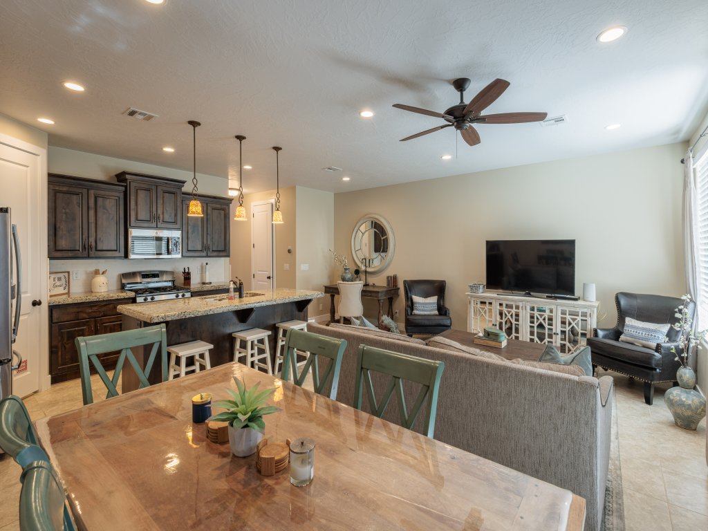 Ledges Oasis Vacation Rental in St. George - RedAwning