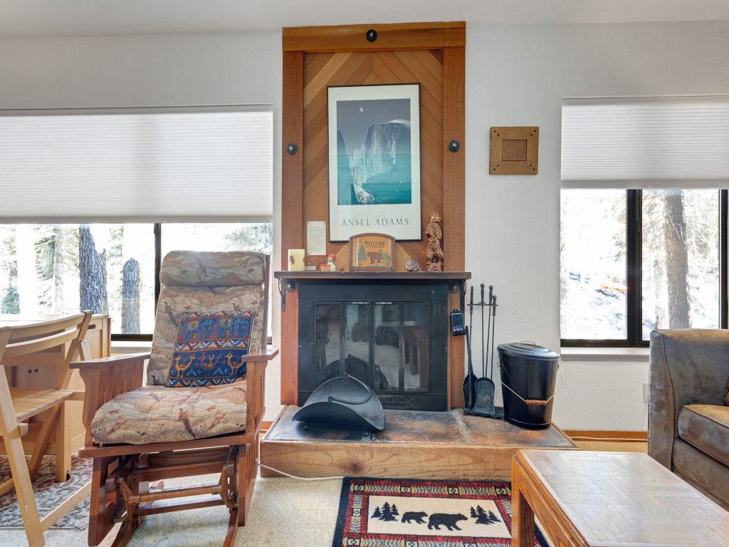 Year Round Condo- Sleeps 5! - Tamarack #17 Vacation Rental in Bear Valley - RedAwning