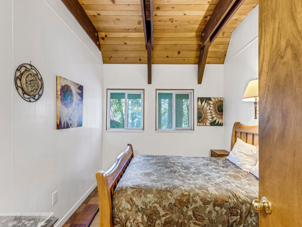 Multi-Family Cabin in Great Location! - Home #183 Vacation Rental in Bear Valley - RedAwning