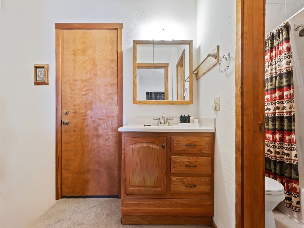 Comfortable Condo Great Location- Tamarack #12 Vacation Rental in Bear Valley - RedAwning