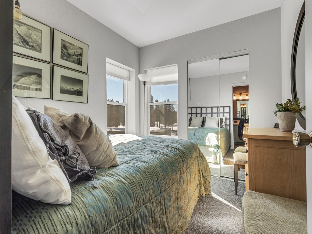 Great Location Corner Condo  ~ Tamarack #10 Vacation Rental in Bear Valley - RedAwning