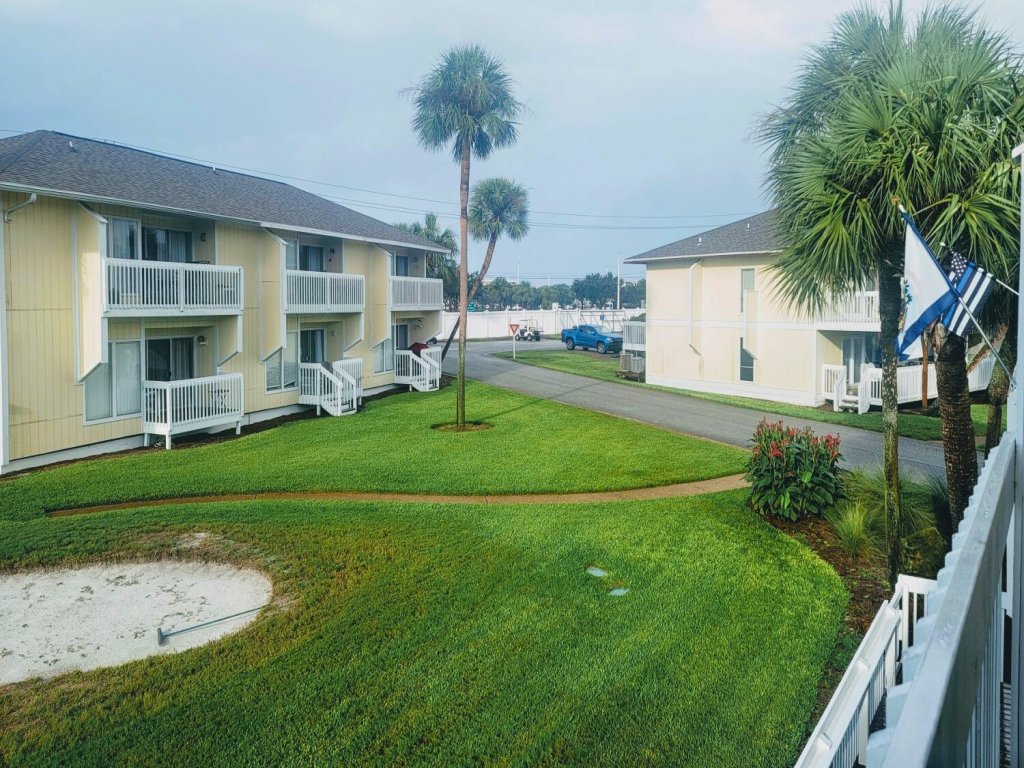 Hoosier Holiday 2038 Vacation Rental in Destin - RedAwning