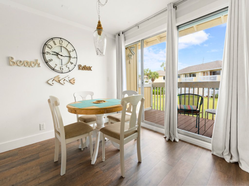 Hoosier Holiday 2038 Vacation Rental in Destin - RedAwning