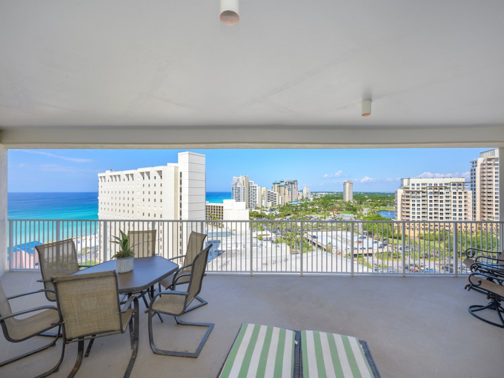 Tops'l 1111 Vacation Rental in Miramar Beach - RedAwning
