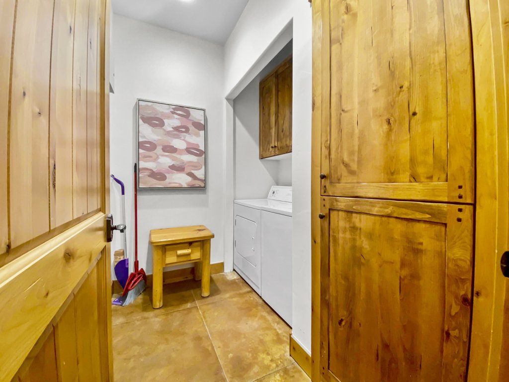 Stay Where the Locals Wish They Lived 502 Vacation Rental in Park City - RedAwning
