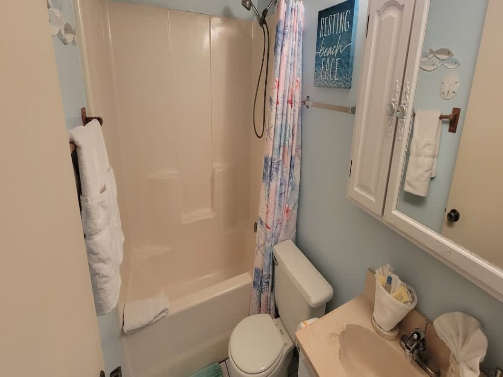 * BBQ Pits *Private Beach Access * Pool & Hot Tub Vacation Rental in South Padre Island - RedAwning