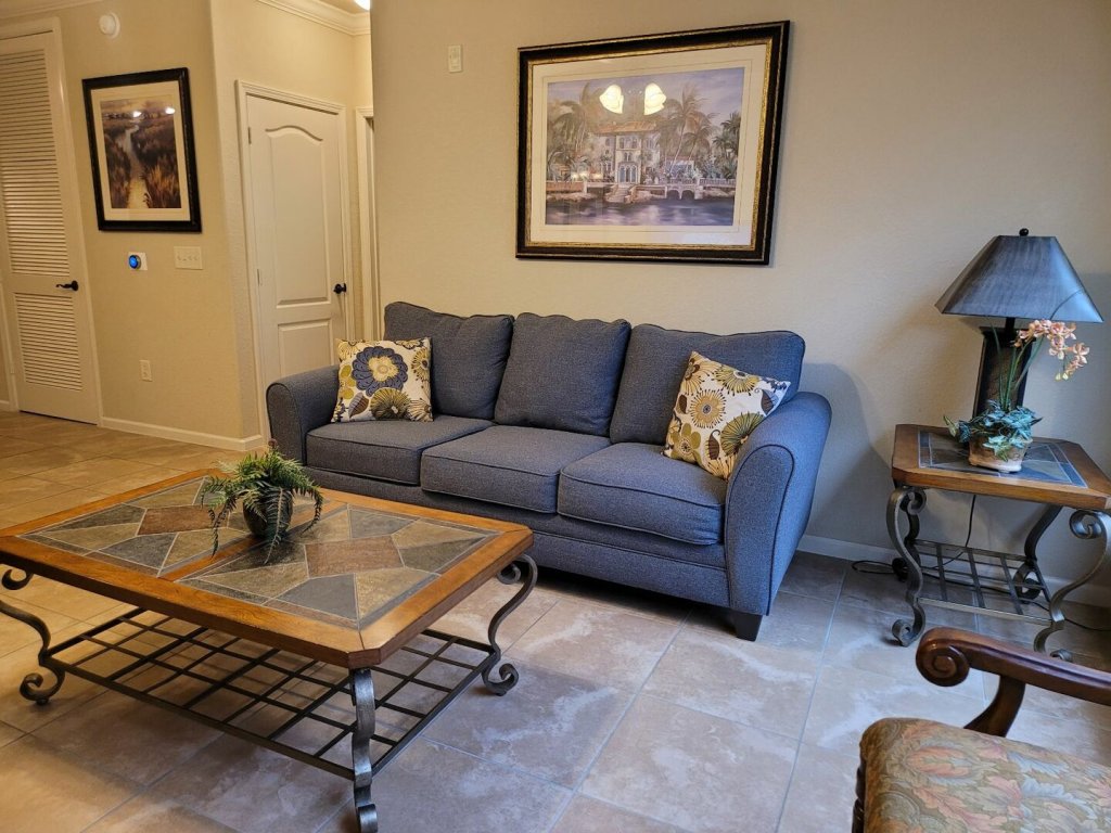 BP122CP Mediterranean-style Condo 9 Miles To Disney World Vacation Rental in Davenport - RedAwning