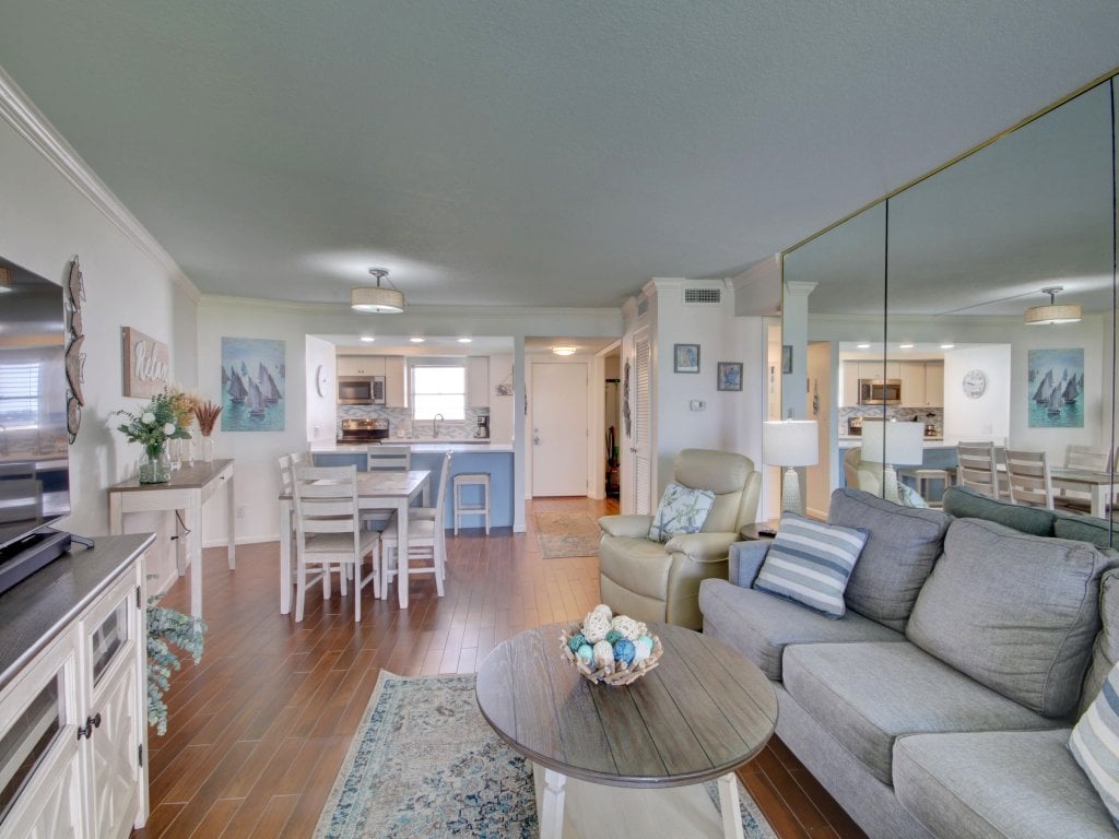 225 El Matador Vacation Rental in Fort Walton Beach - RedAwning