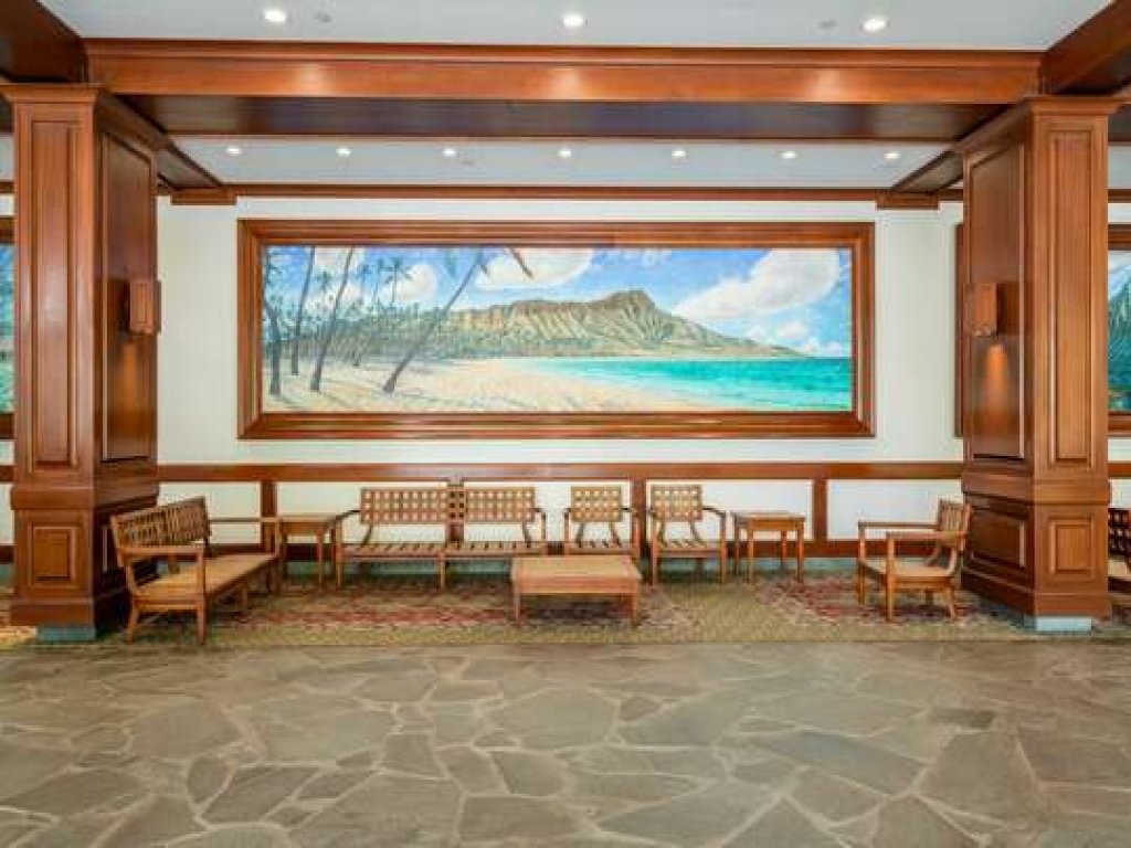 Tower 2 Suite 3709 - QQP Vacation Rental in Honolulu - RedAwning