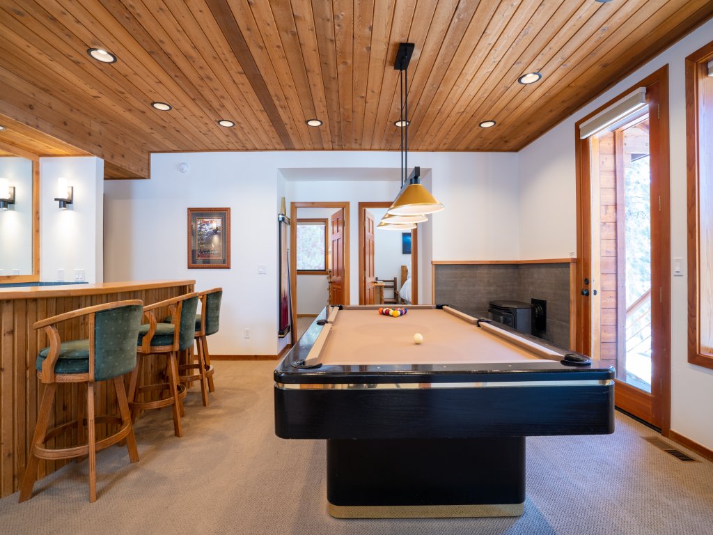 Creekside at Northstar Vacation Rental in Truckee - RedAwning