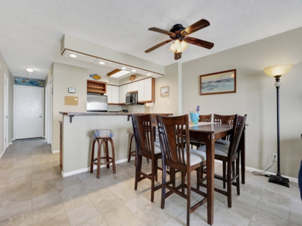 Beach Blanket - Spacious condo with Private beach access and resort amenities! Vacation Rental in North Carolina - RedAwning