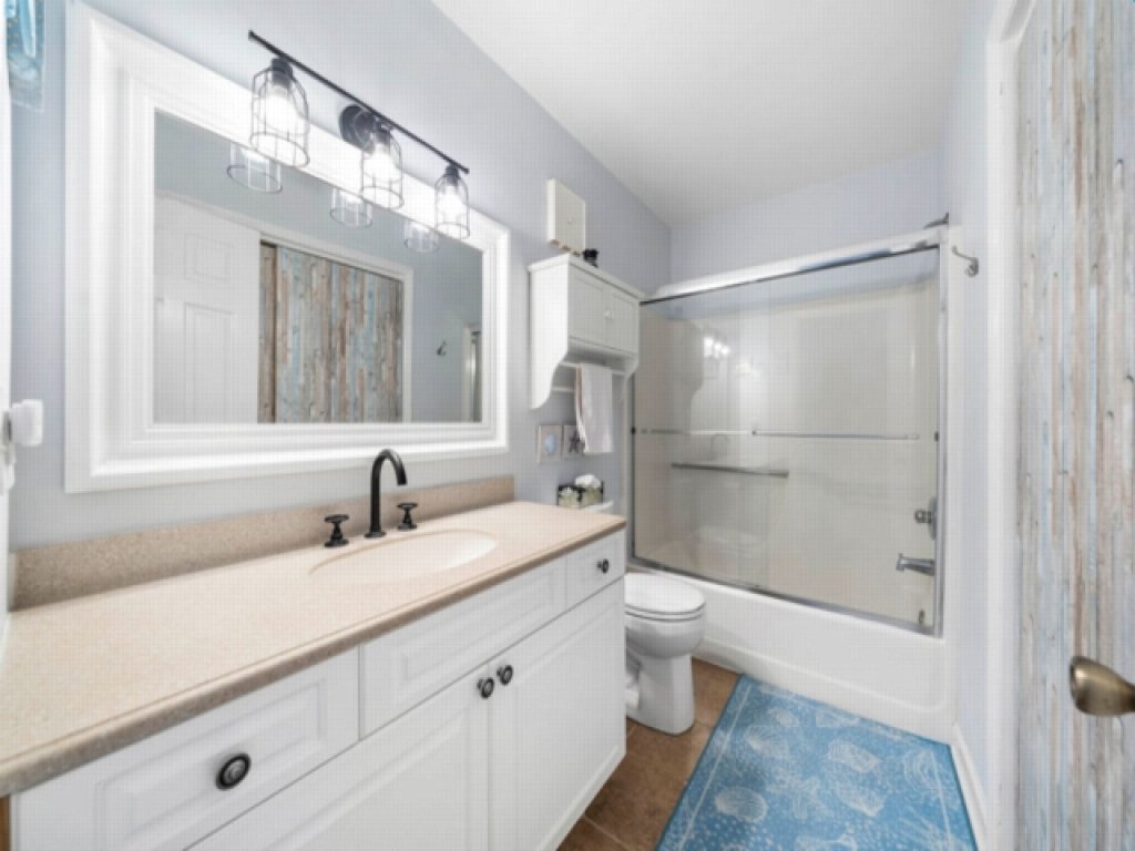Laid Back By The Sea - Steps from the beach with amazing ocean views. Vacation Rental in North Carolina - RedAwning
