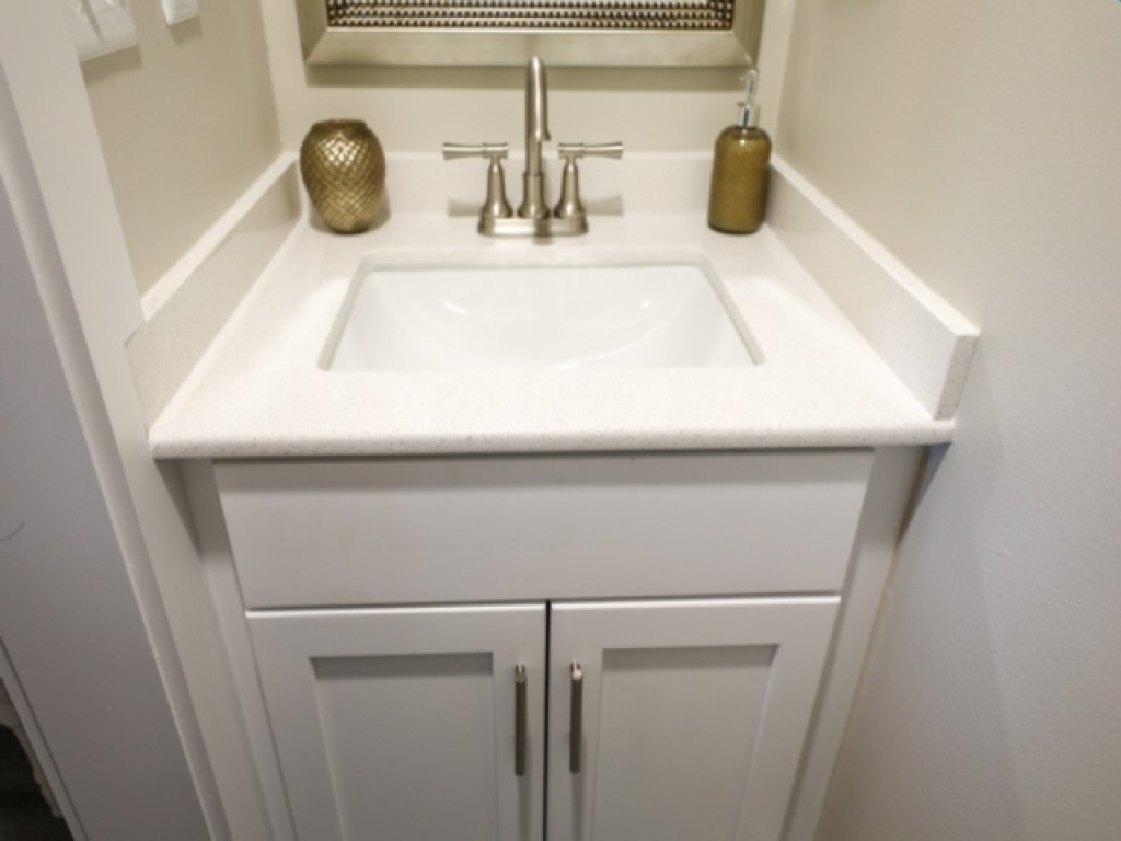 Carolina Beach Dreamin - light filled south side END unit.  Ocean views from most rooms!  Private beach access! Vacation Rental in North Carolina - RedAwning