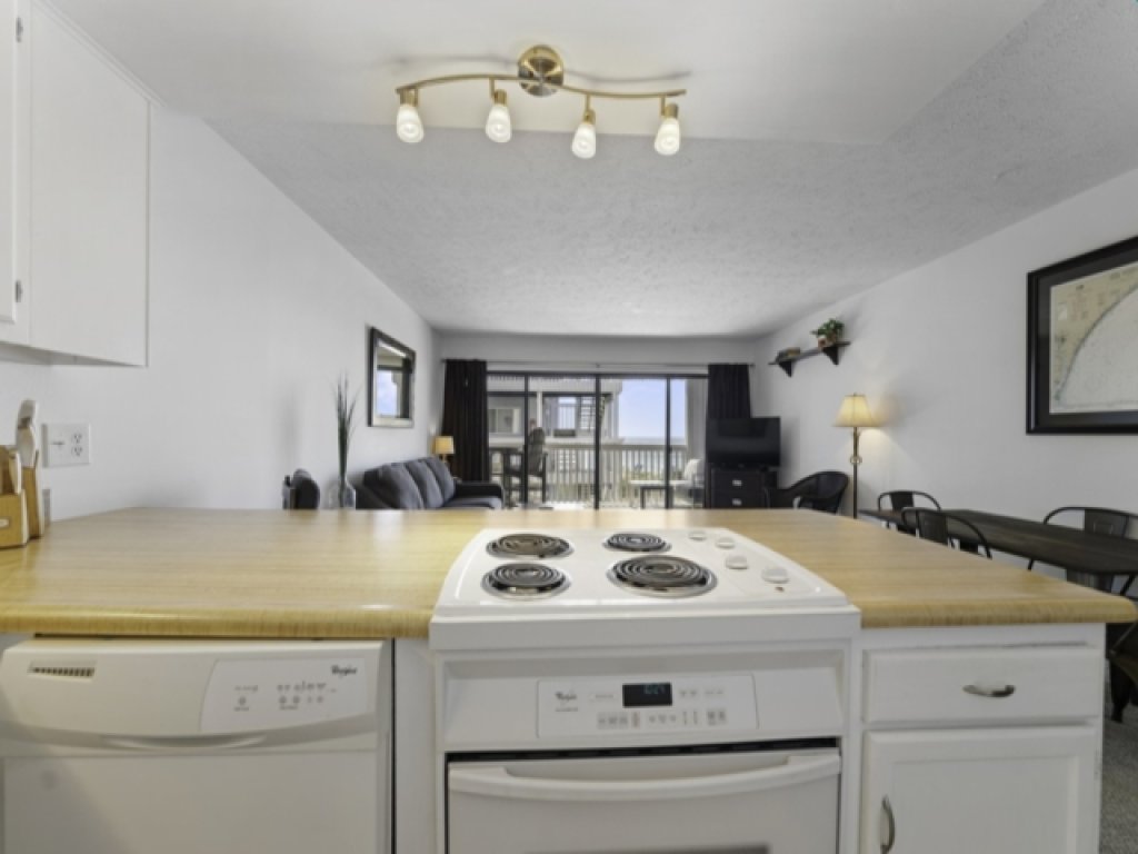 Pura Vida Pure Life - Expansive views of the ocean and wide sandy beach Vacation Rental in North Carolina - RedAwning
