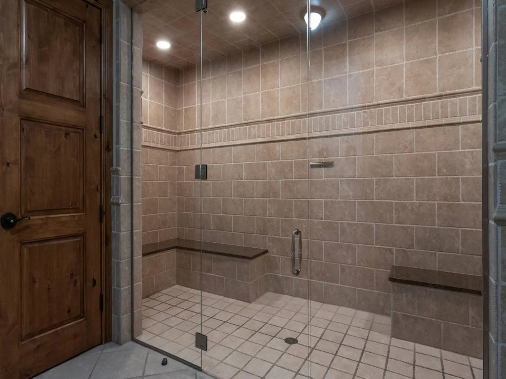 Grand Lodge - Studio #205 - Ski-in/ski-out Vacation Rental in Park City - RedAwning